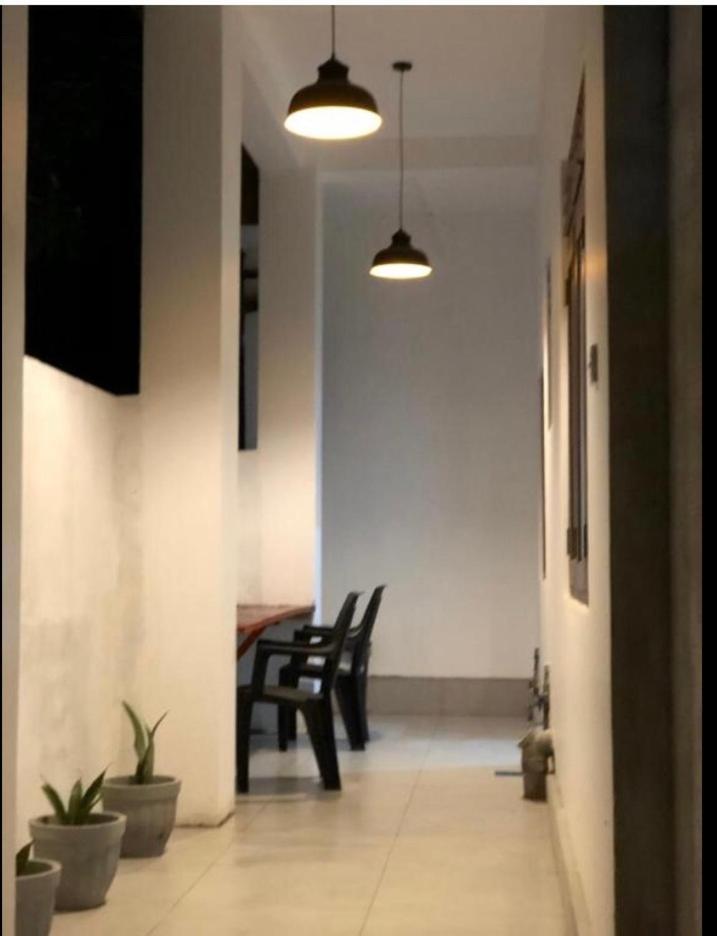 Senarathna Guest House Велигама Экстерьер фото